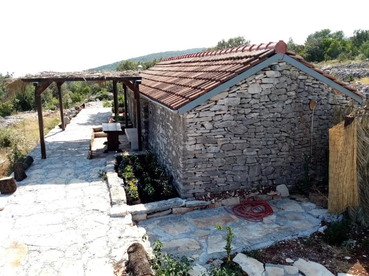 Pirate'S Nest Stone House Guest House Korcula Town Exterior photo
